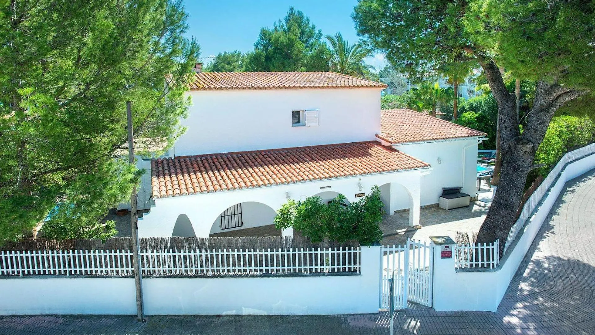 Villa Alcudia Beach By Villa Plus Port de Alcudia  Spain